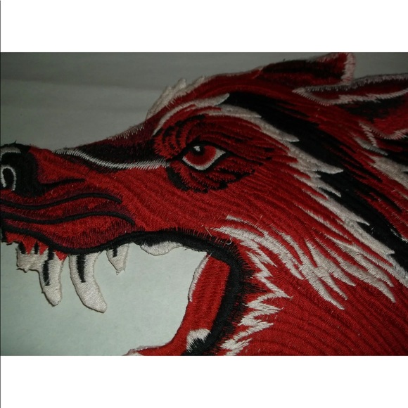 11” Jumbo wolf head iron on patch - Picture 4 of 4